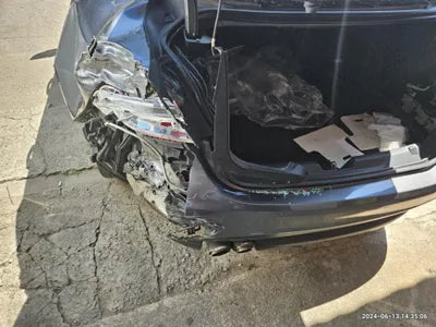 2016 Jaguar XE VIN: