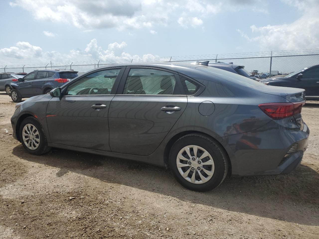 2022 KIA FORTE FE VIN:3KPF24ADXNE463694