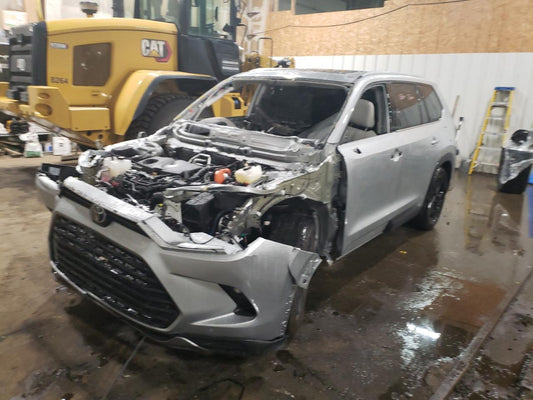 2024 TOYOTA GRAND HIGHLANDER XLE VIN:5TDACAB53RS018190