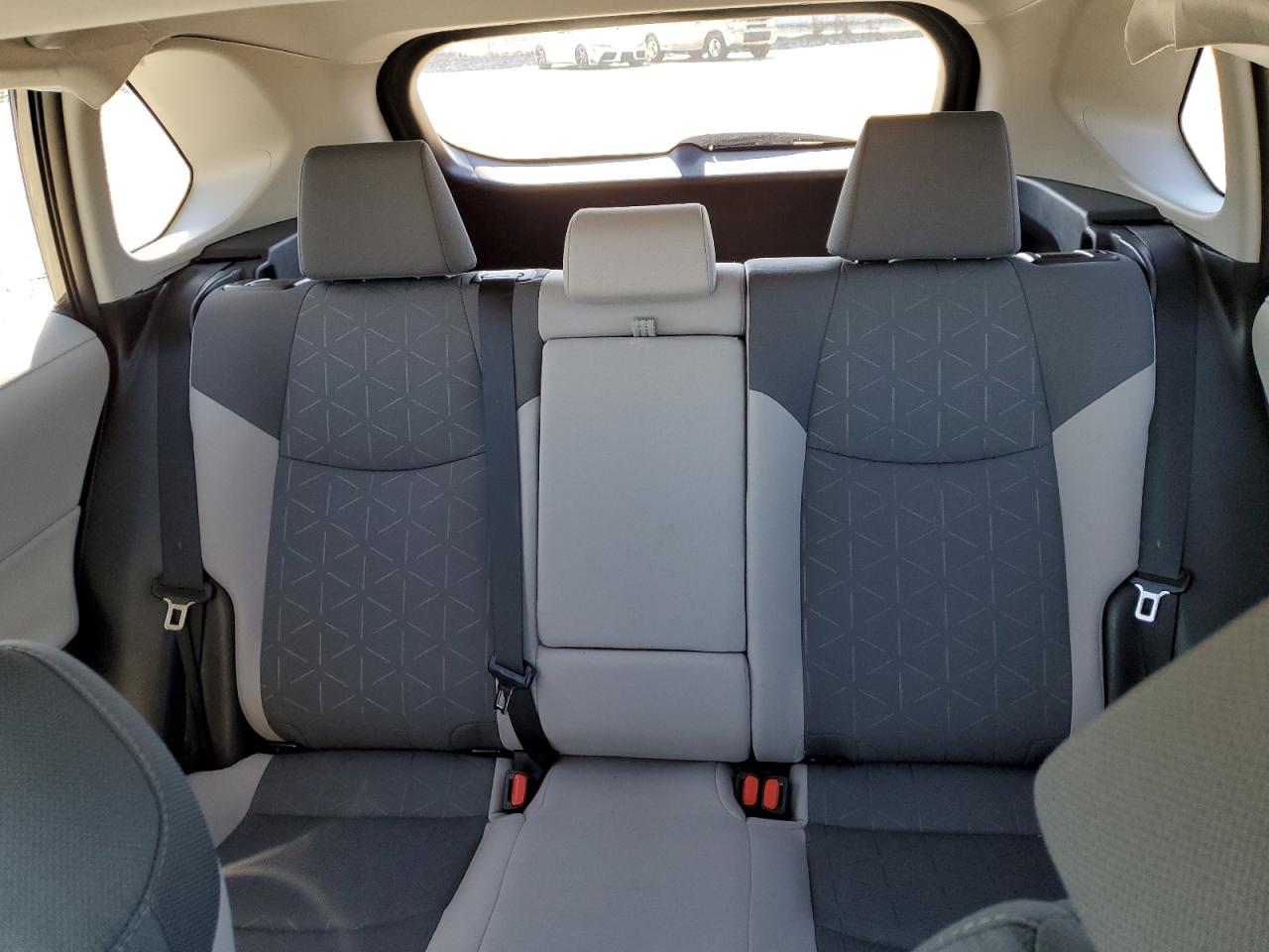 2024 TOYOTA RAV4 XLE VIN:2T3RWRFV5RW196846