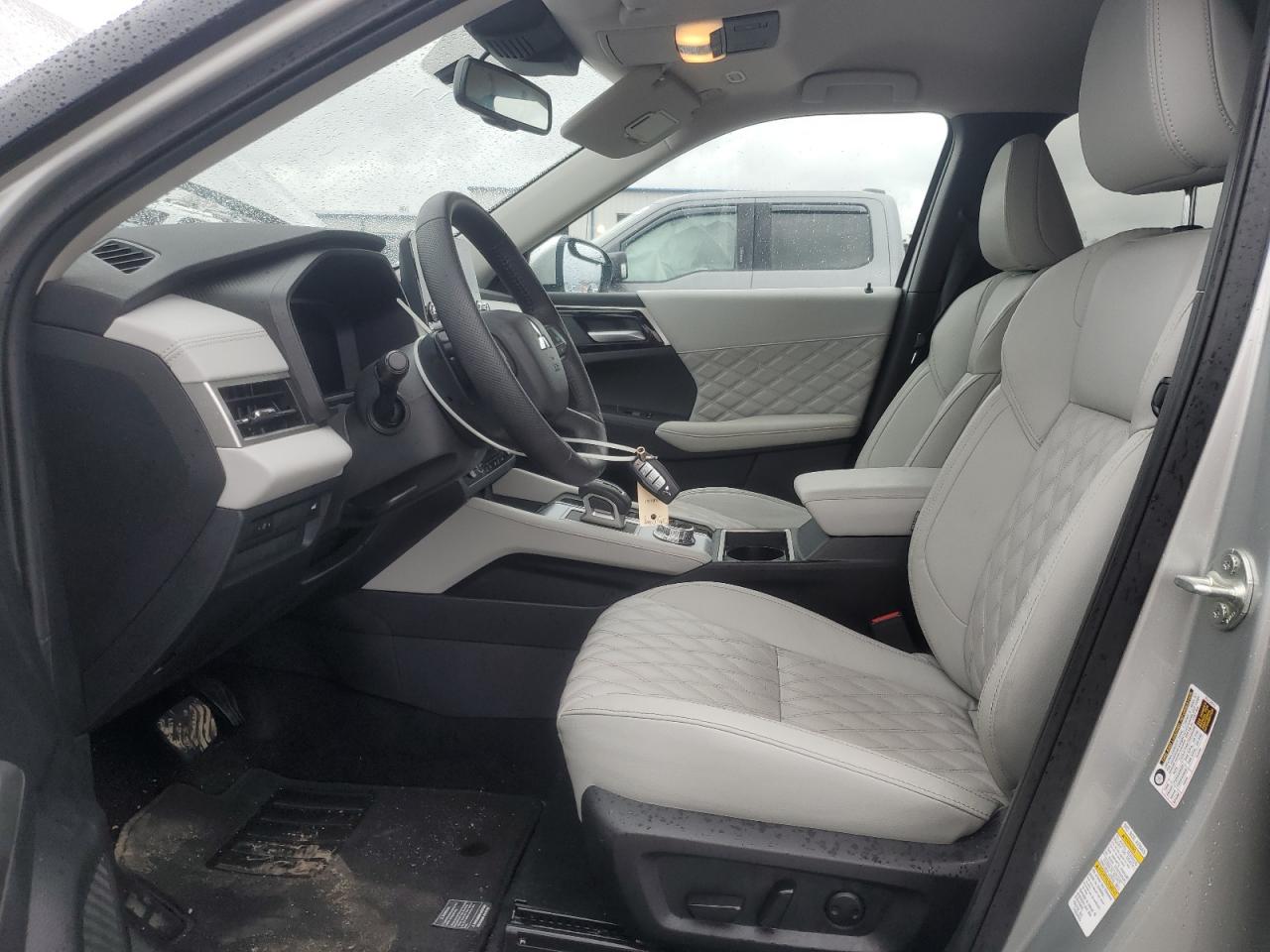 2024 MITSUBISHI OUTLANDER SEL VIN:JA4J3WA88RZ014766