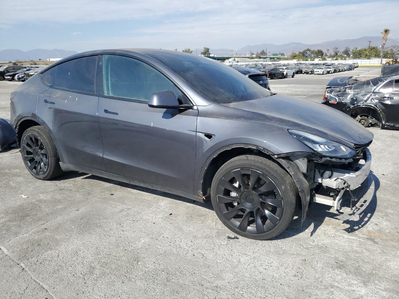 2022 TESLA MODEL Y  VIN:7SAYGDEE3NF365908