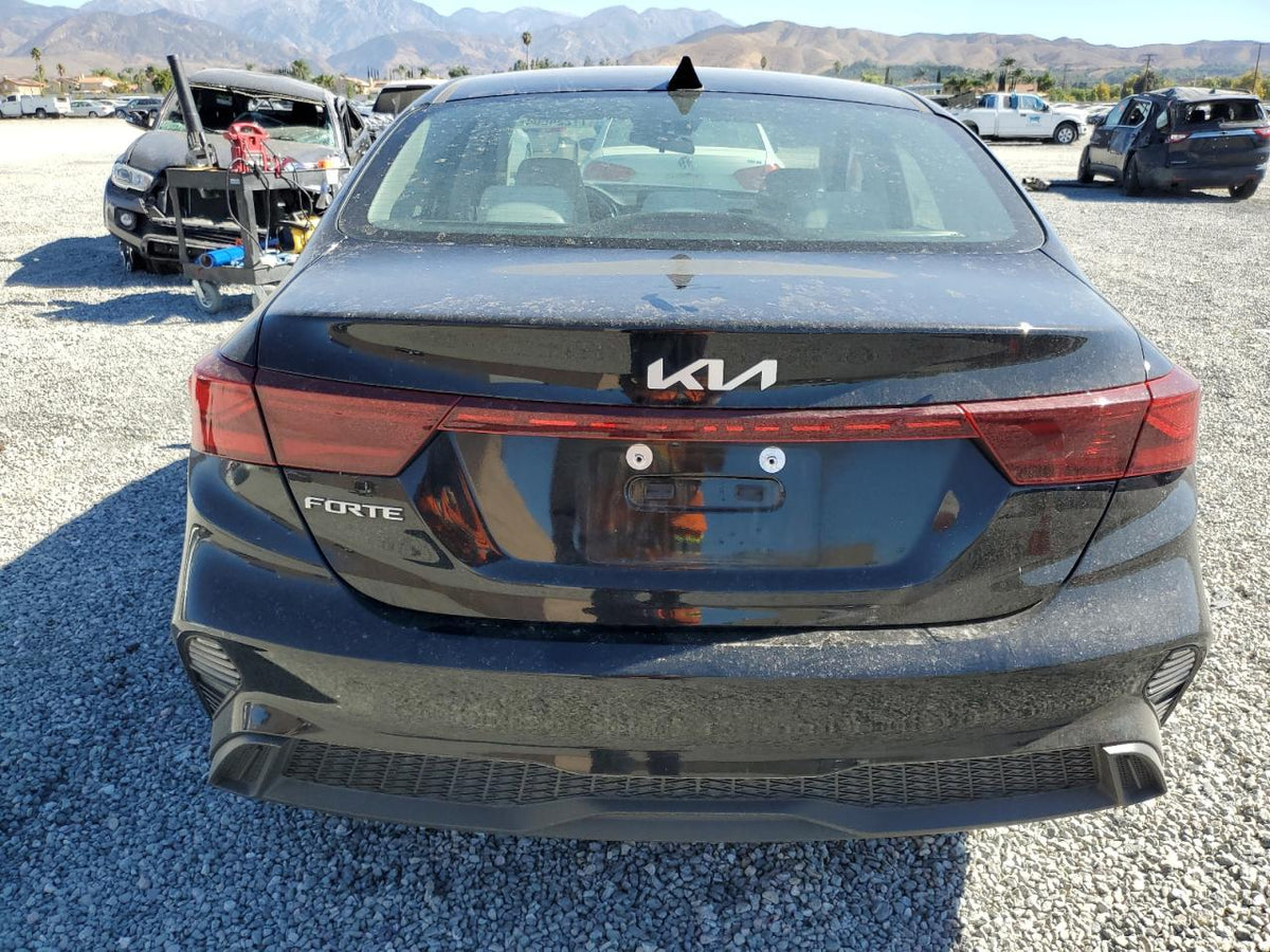 2022 KIA FORTE FE VIN:3KPF24AD4NE433378