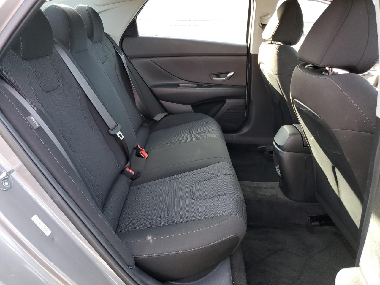 2024 HYUNDAI ELANTRA SE VIN:KMHLL4DG8RU782181