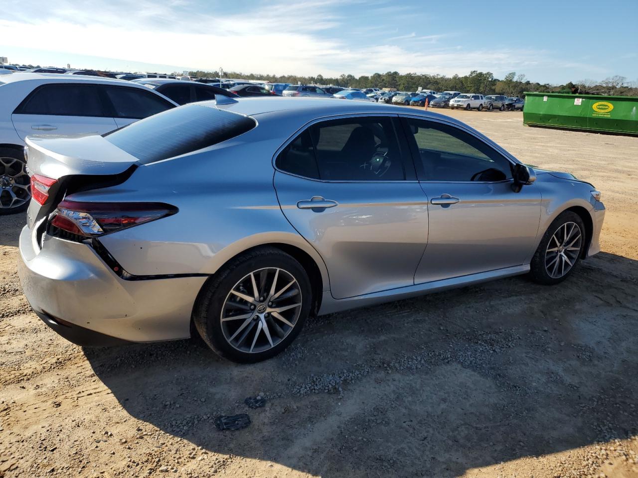 2024 TOYOTA CAMRY XLE VIN:1HGCP26738A103896
