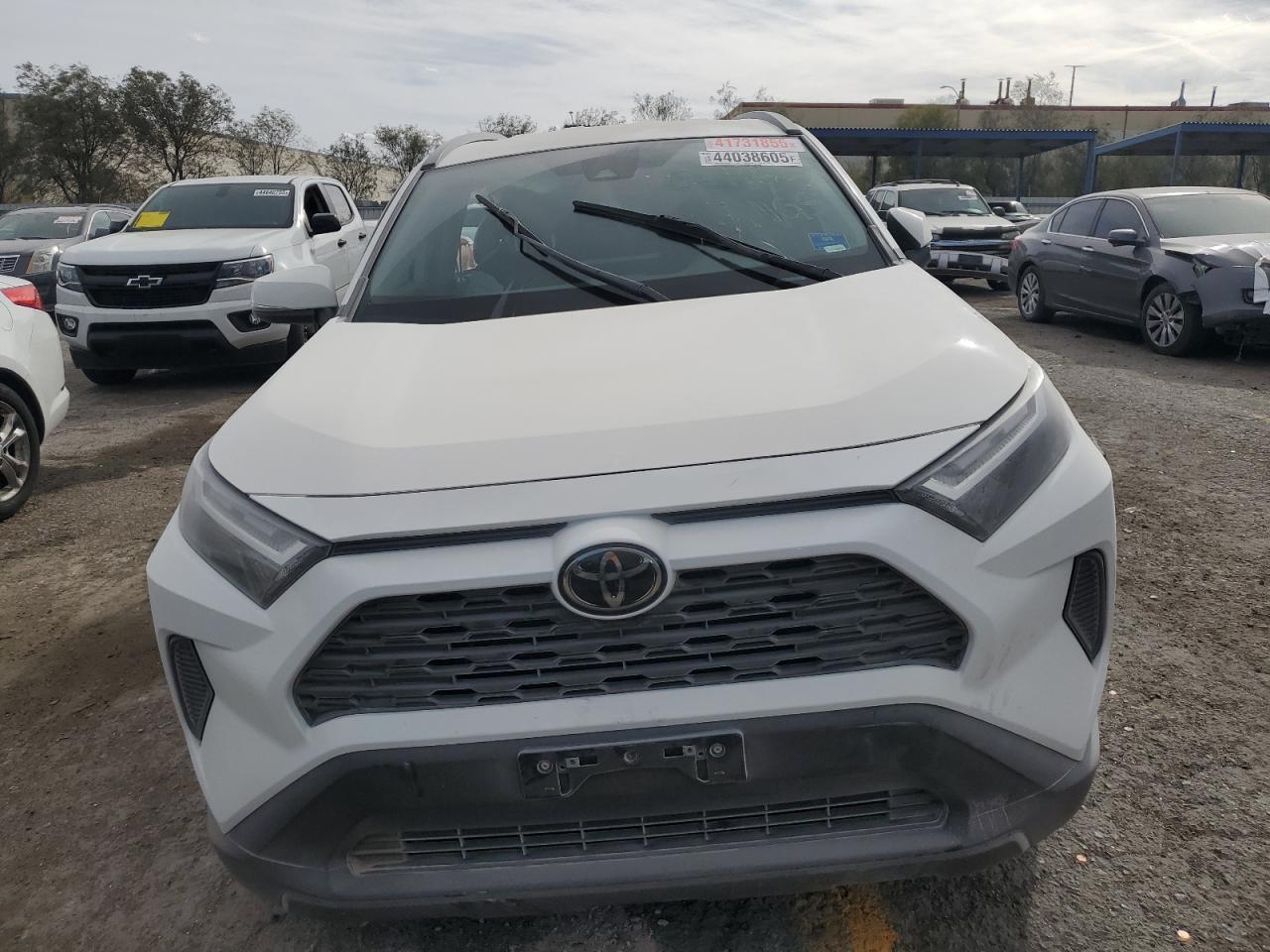 2023 TOYOTA RAV4 XLE VIN:2T3W1RFV8PW272400