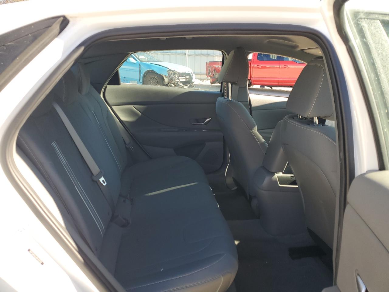 2023 HYUNDAI ELANTRA SEL VIN:5NPLM4AG0PH112928