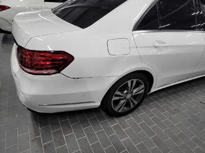 2015 Mercedes-Benz E 200 VIN: