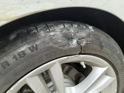 2018 BMW 320 WBA8T5103JB343622 VIN:WBA8T5103JB343622