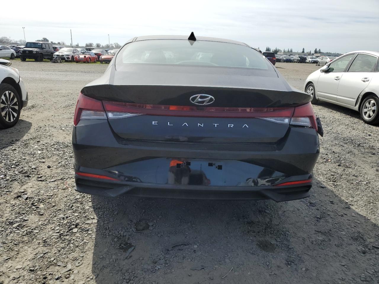 2022 HYUNDAI ELANTRA SEL VIN:KMHLM4AG8NU352436