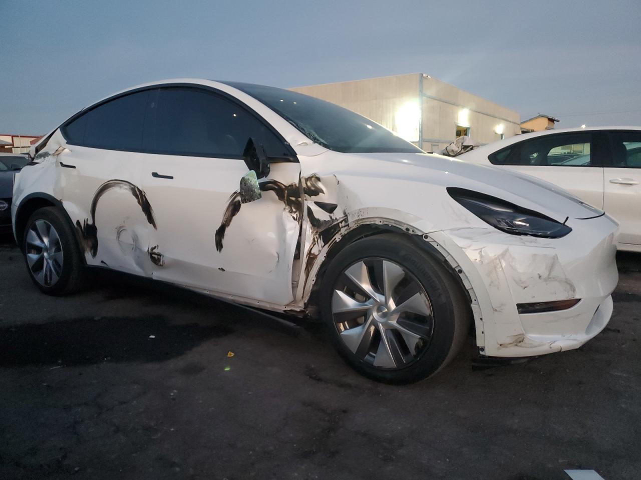 2023 TESLA MODEL Y  VIN:7SAYGDEE5PF867869