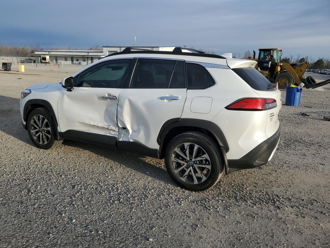 2022 TOYOTA COROLLA CROSS XLE VIN:7MUEAAAG8NV029308