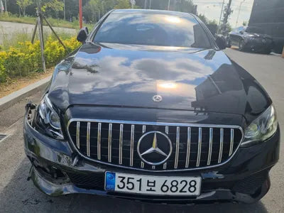 2019 Mercedes-Benz E 300 WDDZF4KB1KA670090 VIN:WDDZF4KB1KA670090