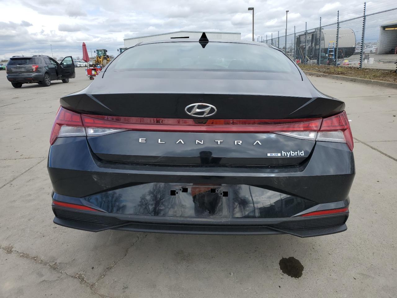 2023 HYUNDAI ELANTRA BLUE VIN:KMHLM4AJ2PU052373