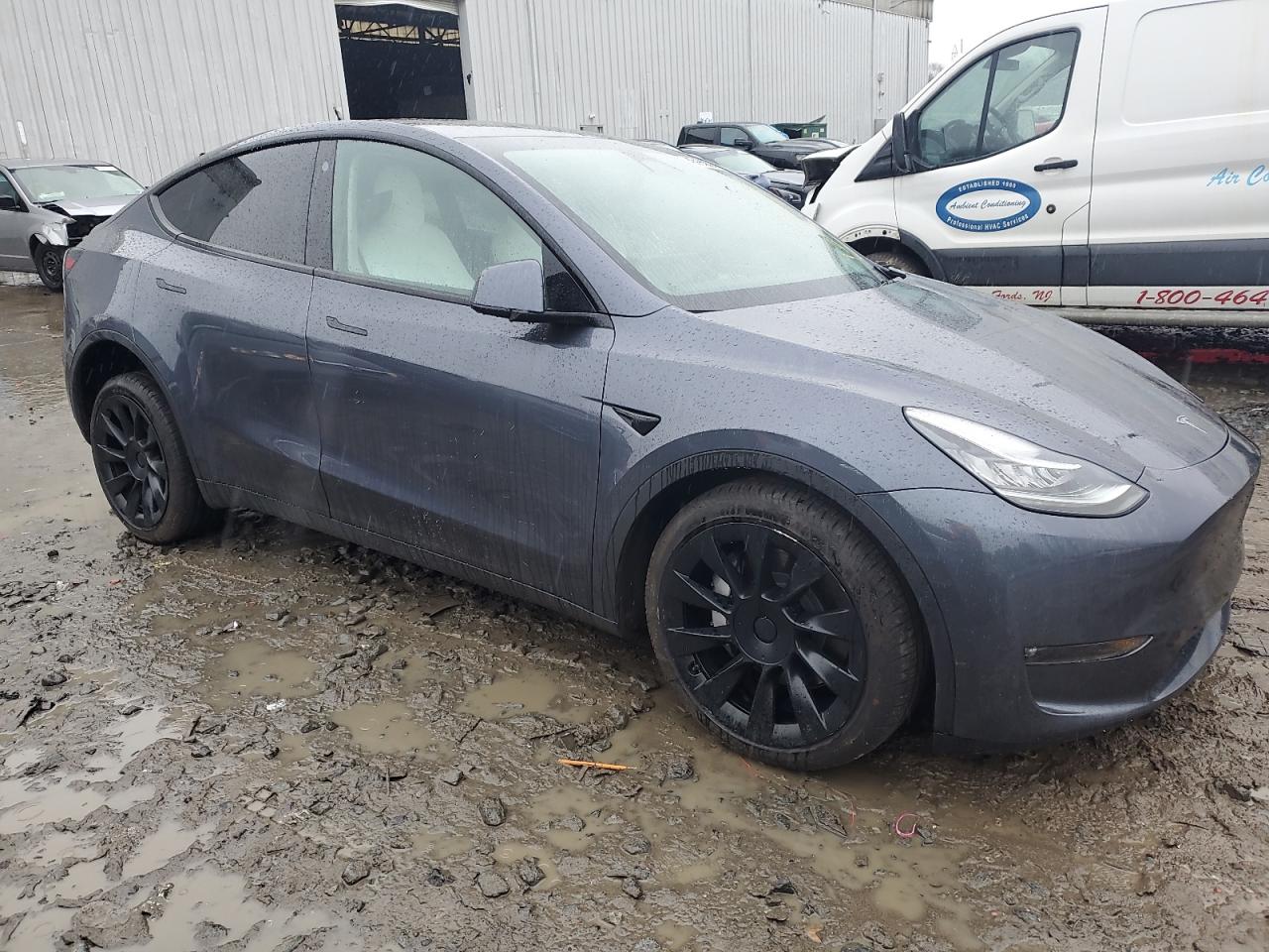 2023 TESLA MODEL Y  VIN:7SAYGDEEXPF618788