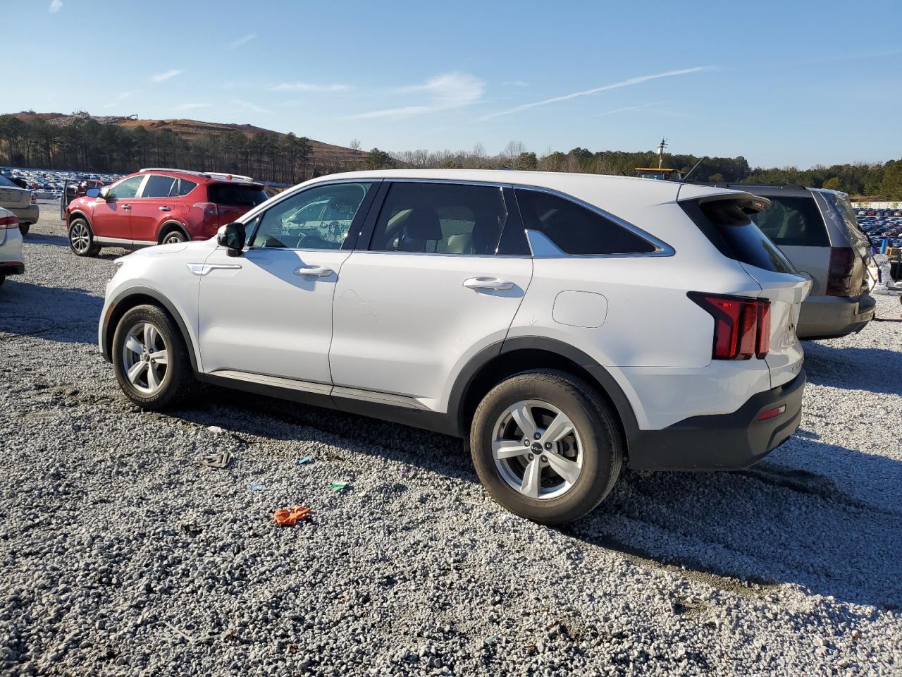 2022 KIA SORENTO LX VIN:5XYRG4LC3NG131487