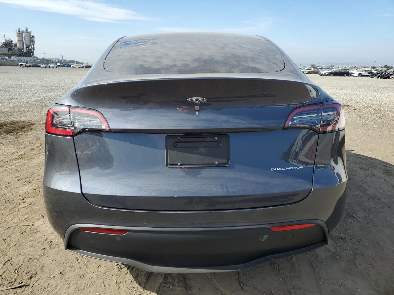 2022 TESLA MODEL Y  VIN:7SAYGDEE3NF445869