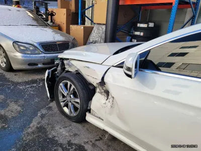 2015 Mercedes-Benz E 200 WDDKJ3EB4FF310049 VIN:WDDKJ3EB4FF310049