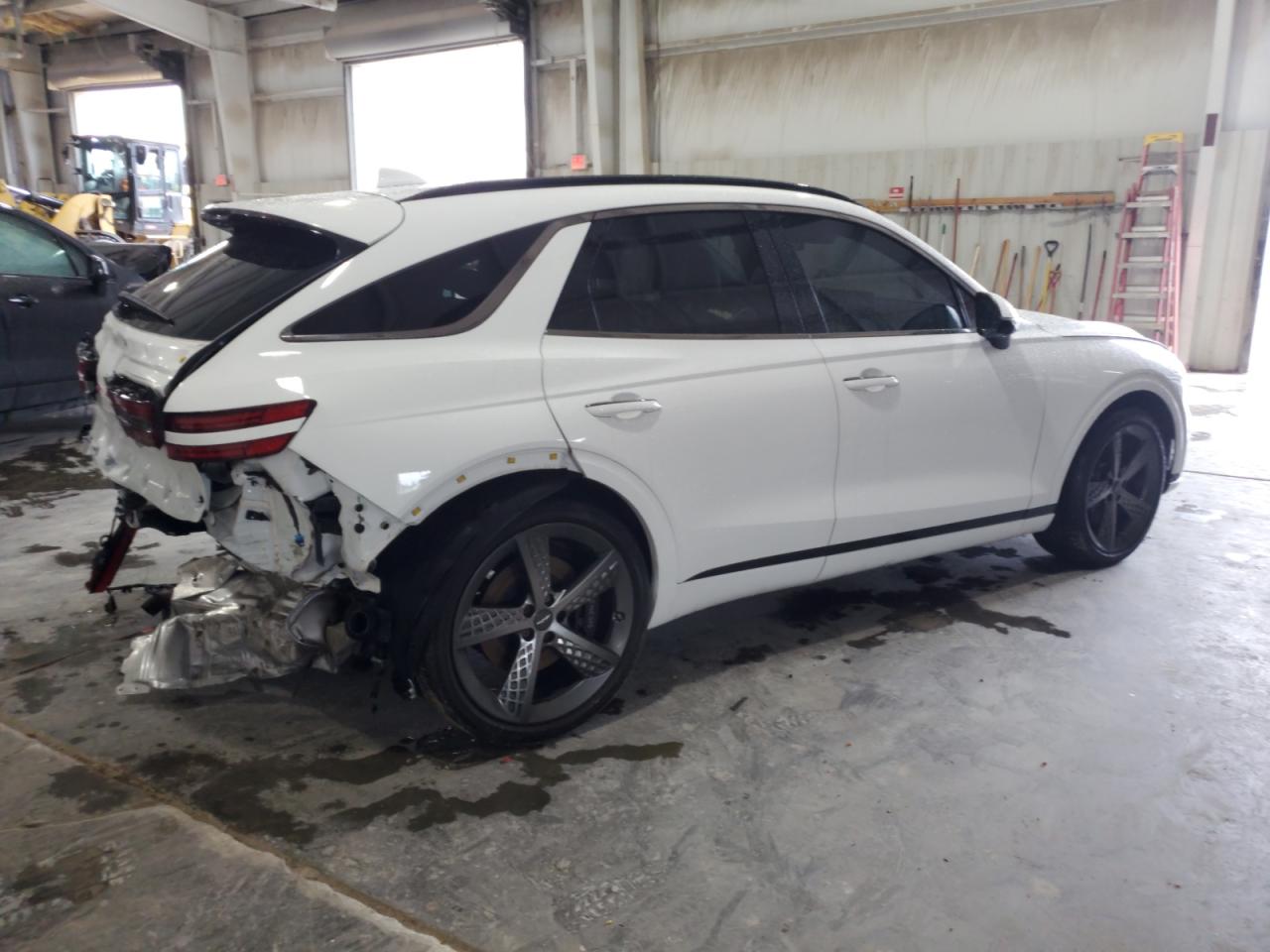 2023 GENESIS GV70 BASE VIN:KMUMADTB3PU120815