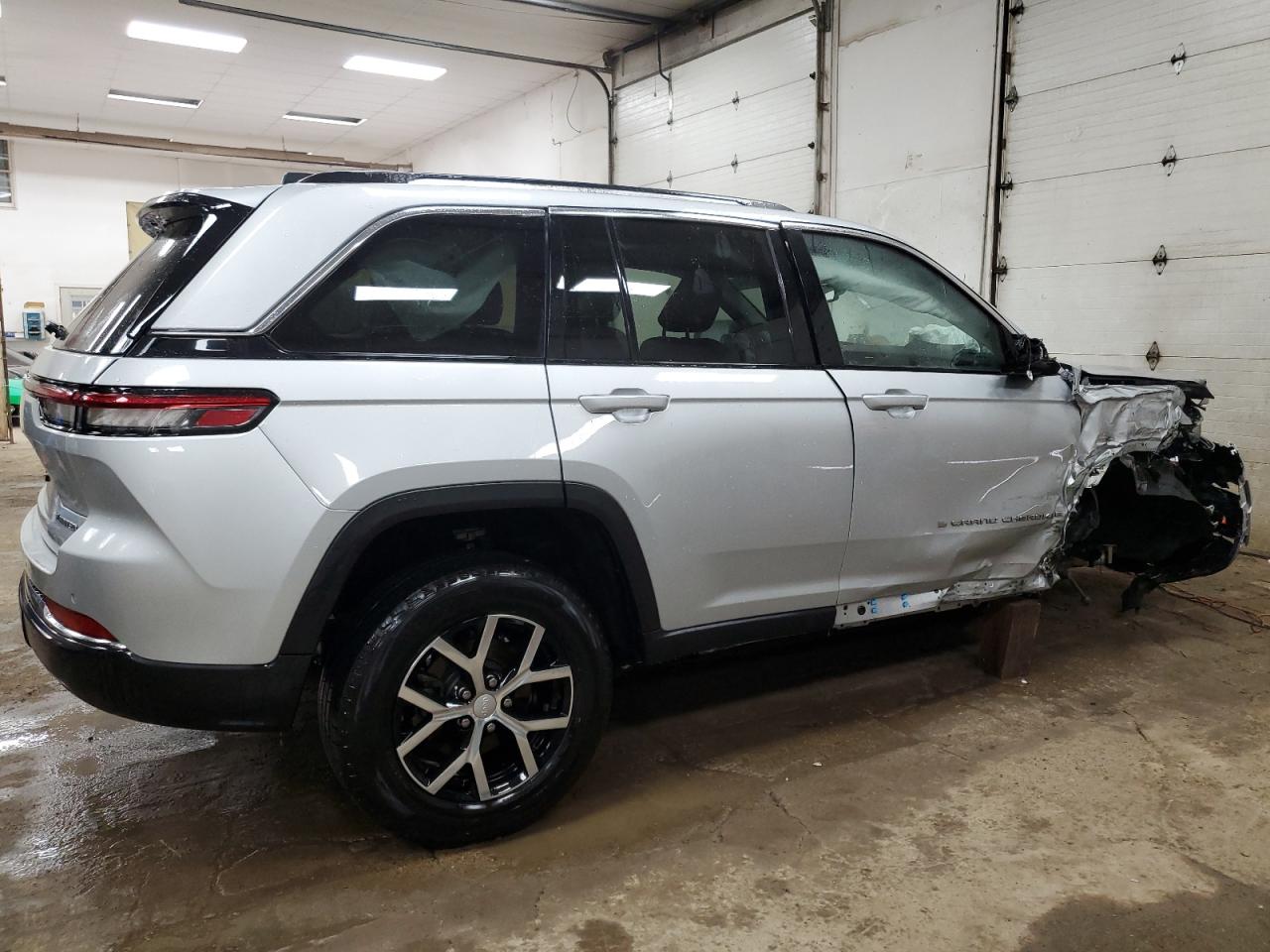 2023 JEEP GRAND CHEROKEE LIMITED VIN:1C4RJHBG7PC570809