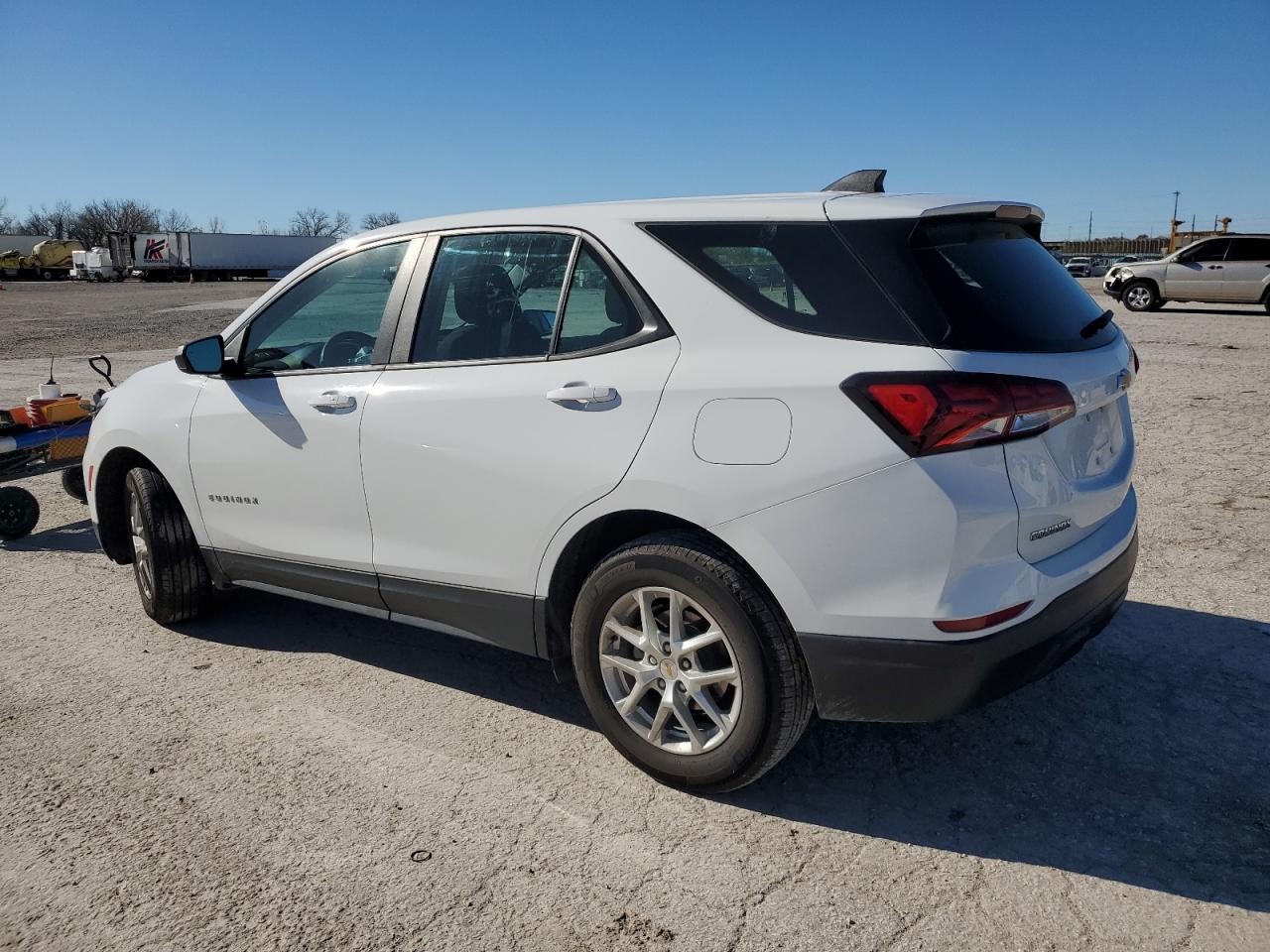 2022 CHEVROLET EQUINOX LS VIN:2GNAXHEV6N6123035