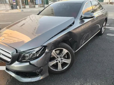 2017 Mercedes-Benz E 220 WDDZF0EB5HA225154 VIN:WDDZF0EB5HA225154