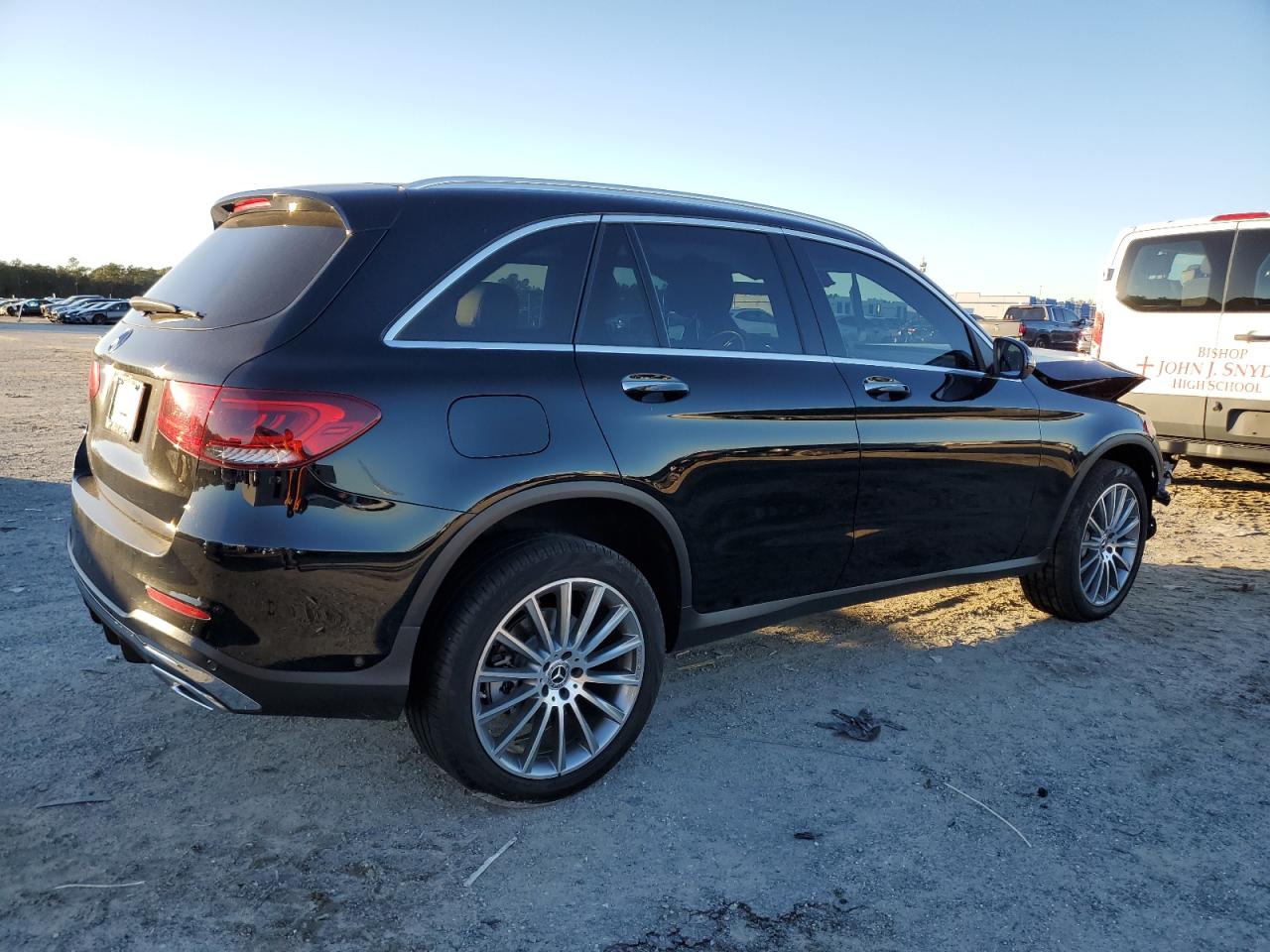 2022 MERCEDES-BENZ GLC 300 VIN:W1N0G8DB1NG096220