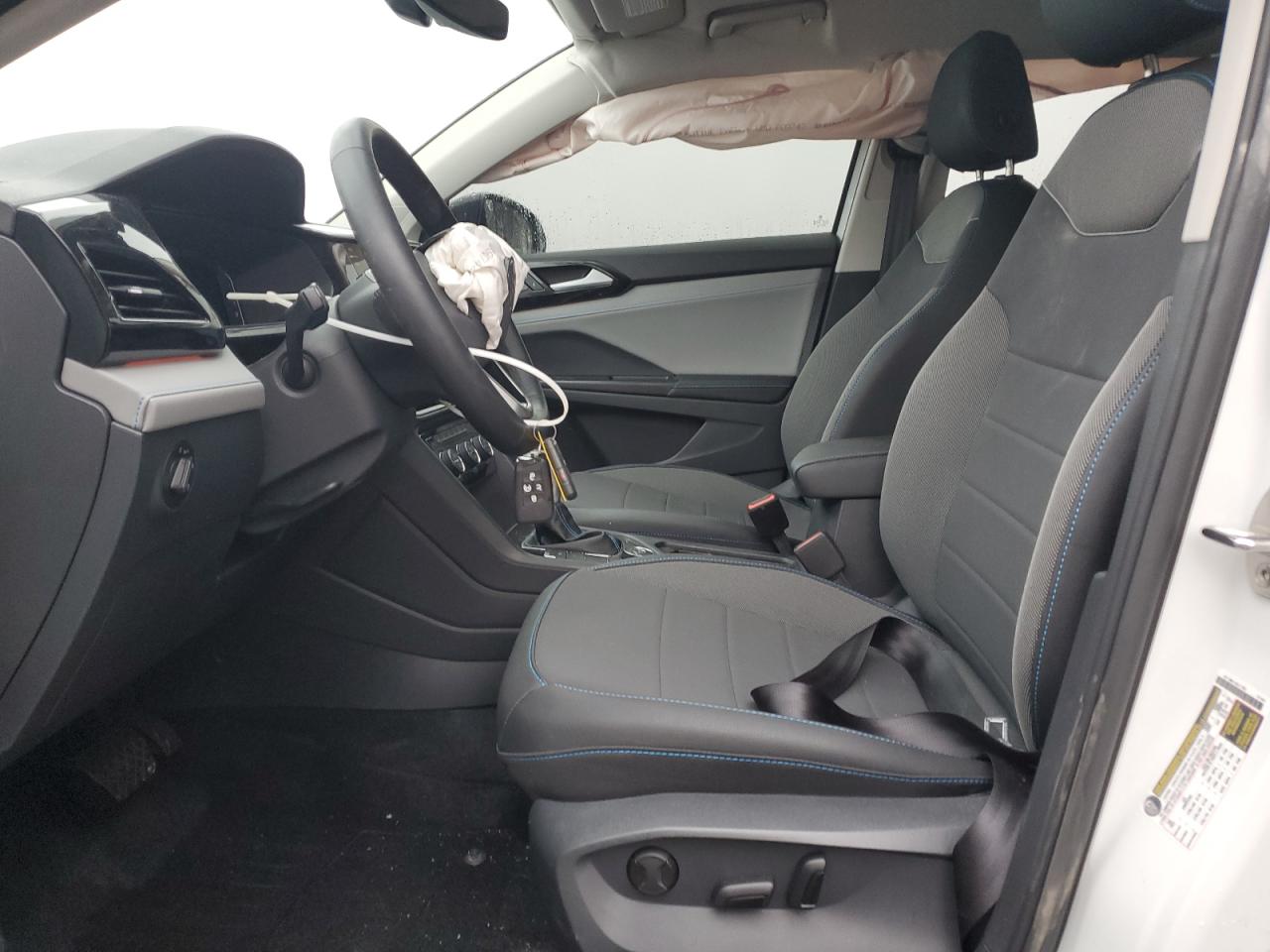 2024 VOLKSWAGEN TAOS SE VIN:3VVLX7B21RM090593