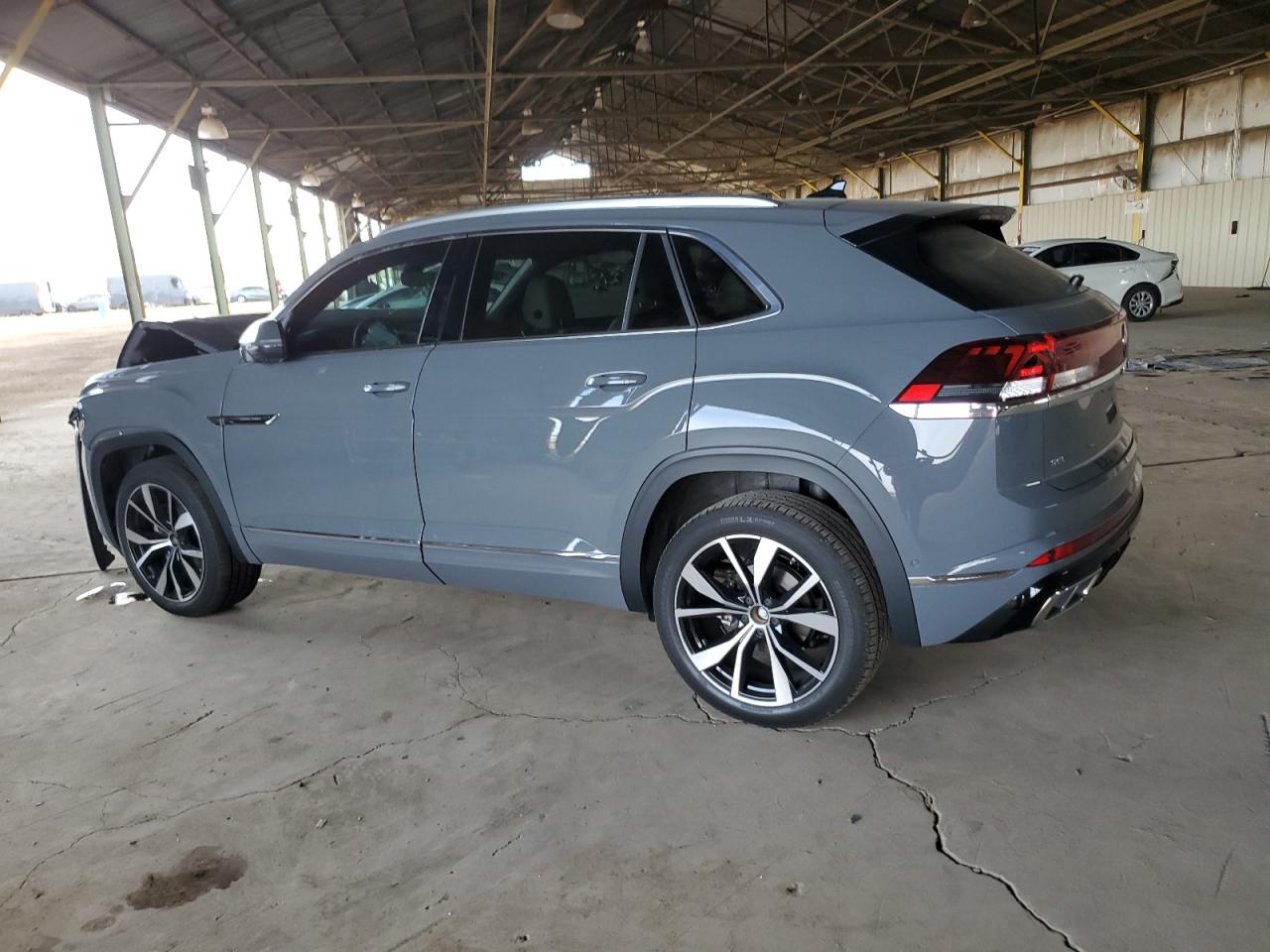 2024 VOLKSWAGEN ATLAS CROSS SPORT SEL PREMIUM R-LINE VIN:1V2FE2CA9RC249533