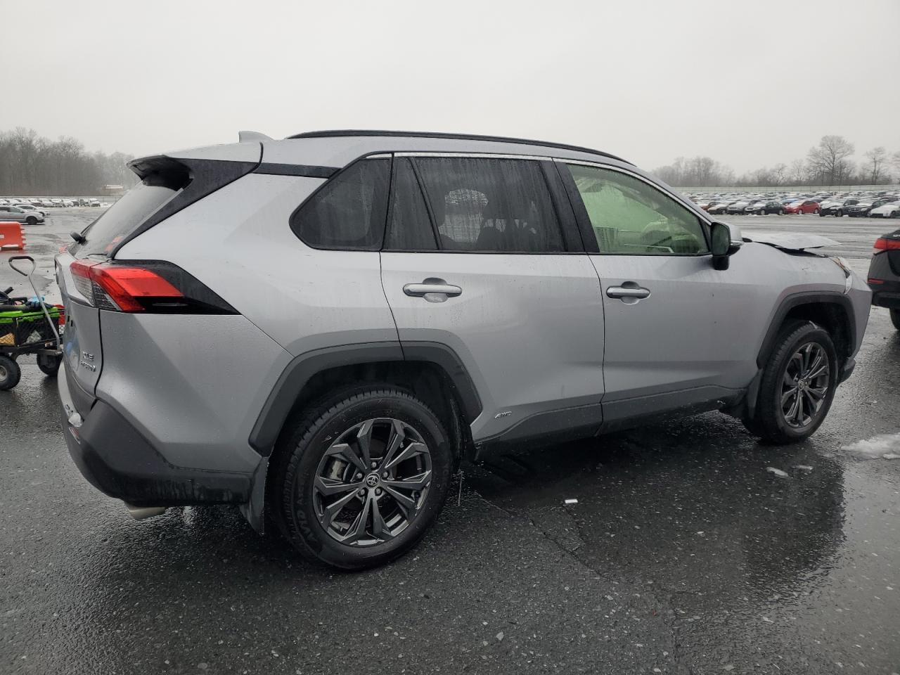 2023 TOYOTA RAV4 XLE PREMIUM VIN:JTMB6RFV1PD083634