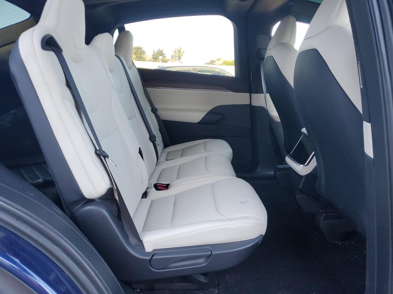 2022 TESLA MODEL X  VIN:1FMCU0DG8CKA47290