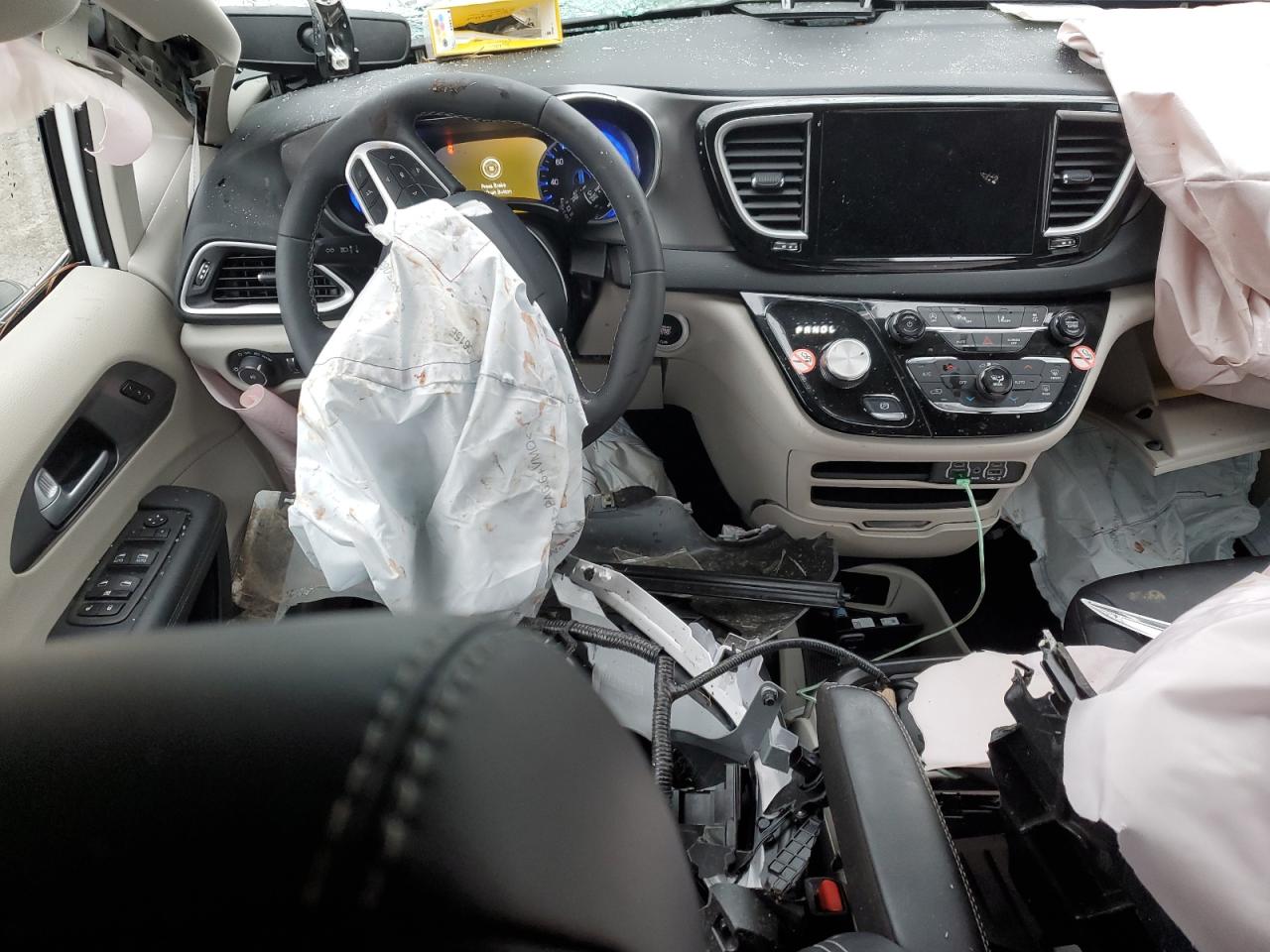 2024 CHRYSLER PACIFICA TOURING L VIN:2C4RC1BG9RR116556