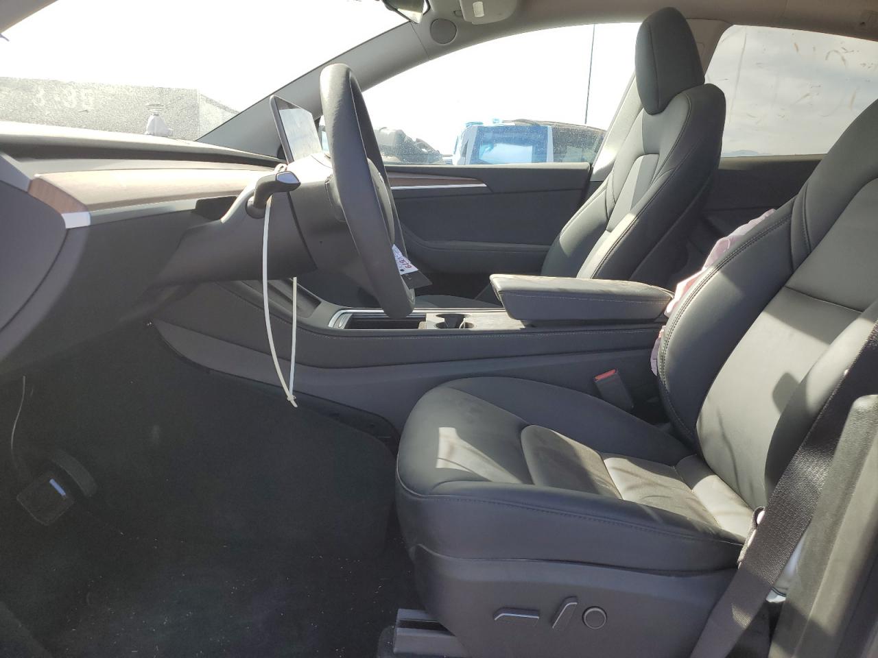 2023 TESLA MODEL Y  VIN:7SAYGDEE8PF912853
