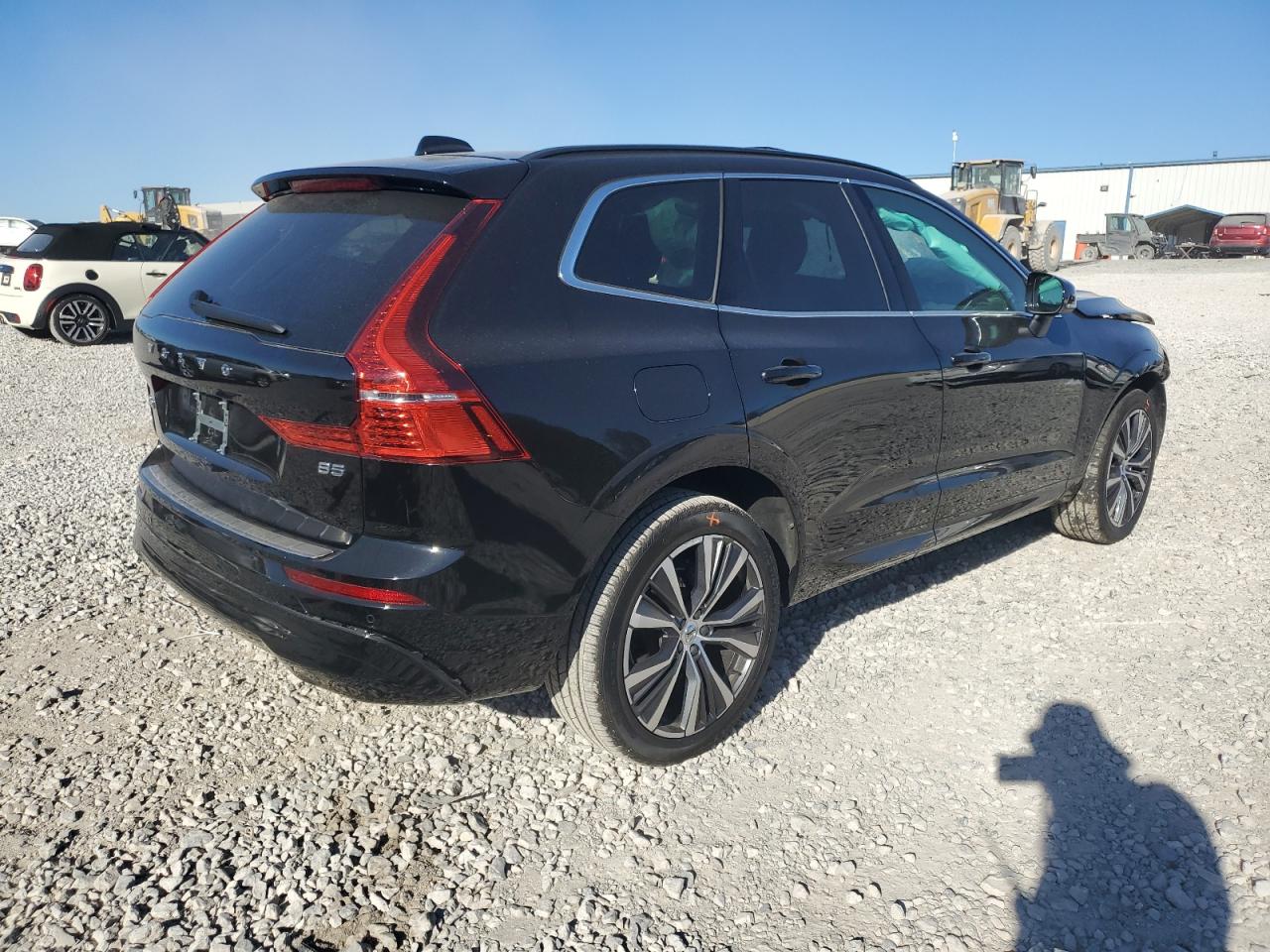 2022 VOLVO XC60 B5 MOMENTUM VIN:YV4L12DK6N1972931