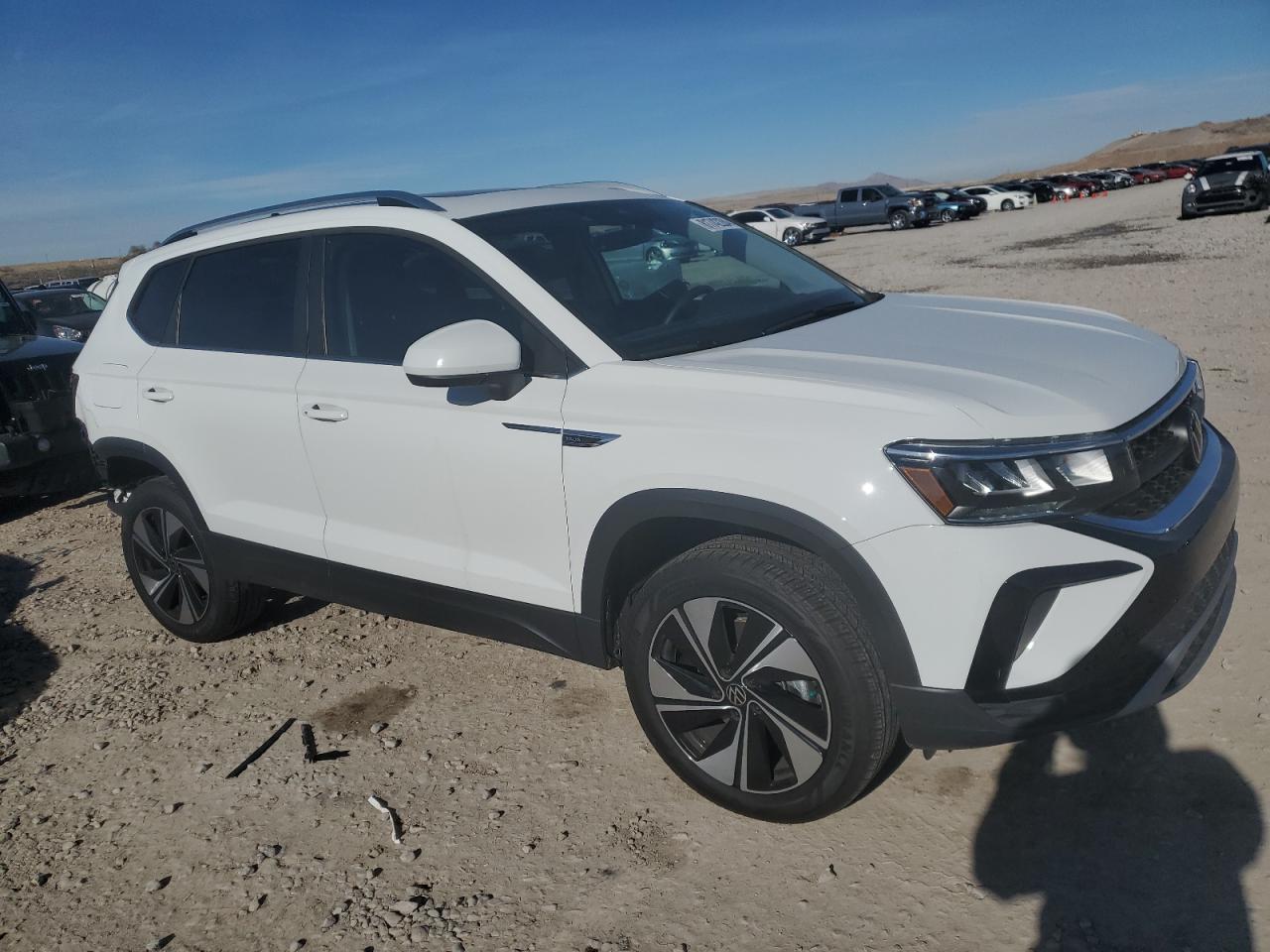 2024 VOLKSWAGEN TAOS SE VIN:3VVVX7B24RM031823