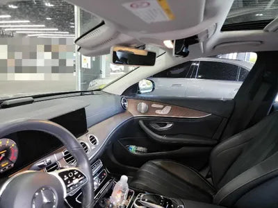 2018 Mercedes-Benz E 300 VIN: