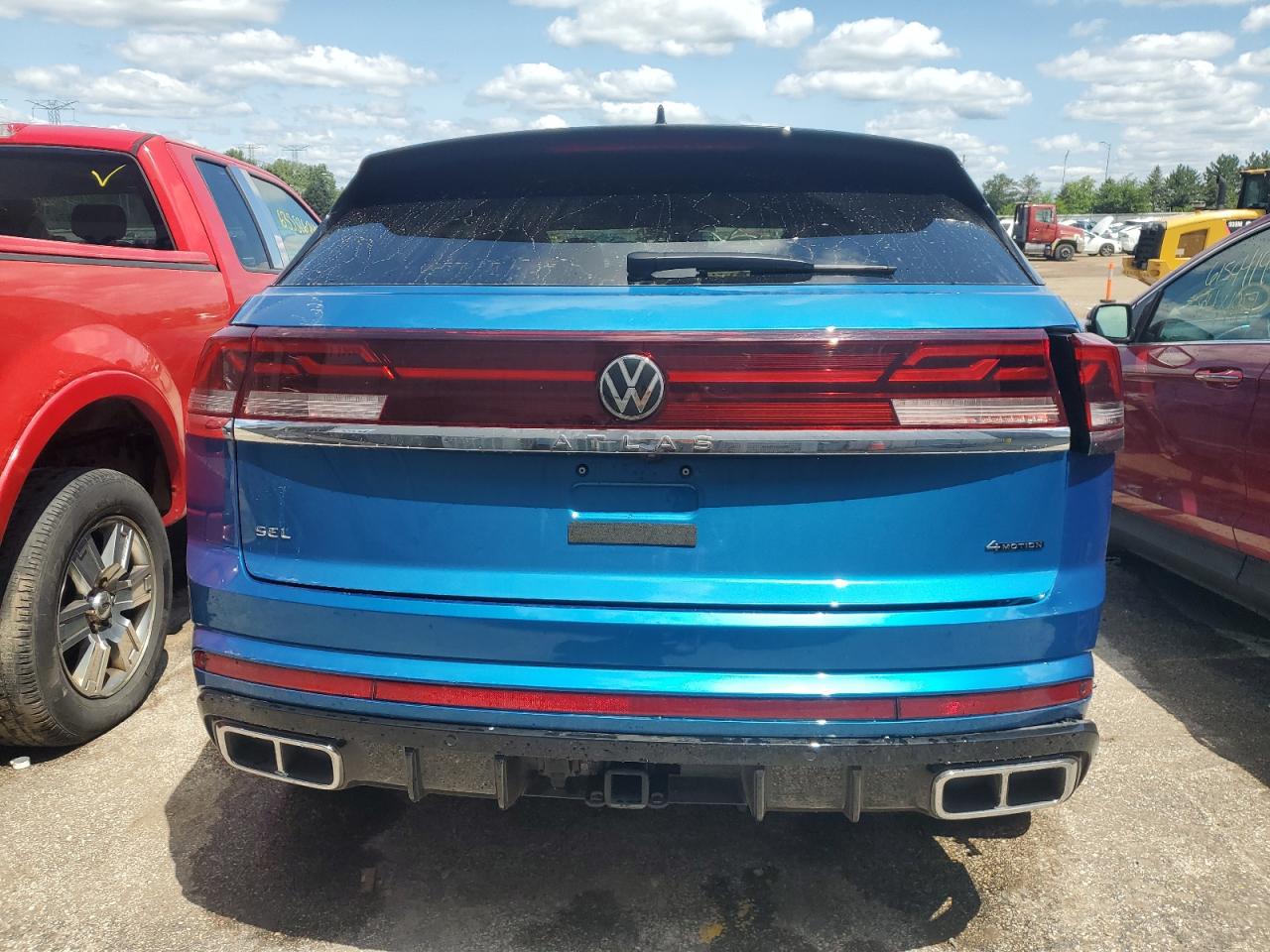 2024 VOLKSWAGEN ATLAS CROSS SPORT SEL R-LINE VIN:1V2AE2CA5RC215180