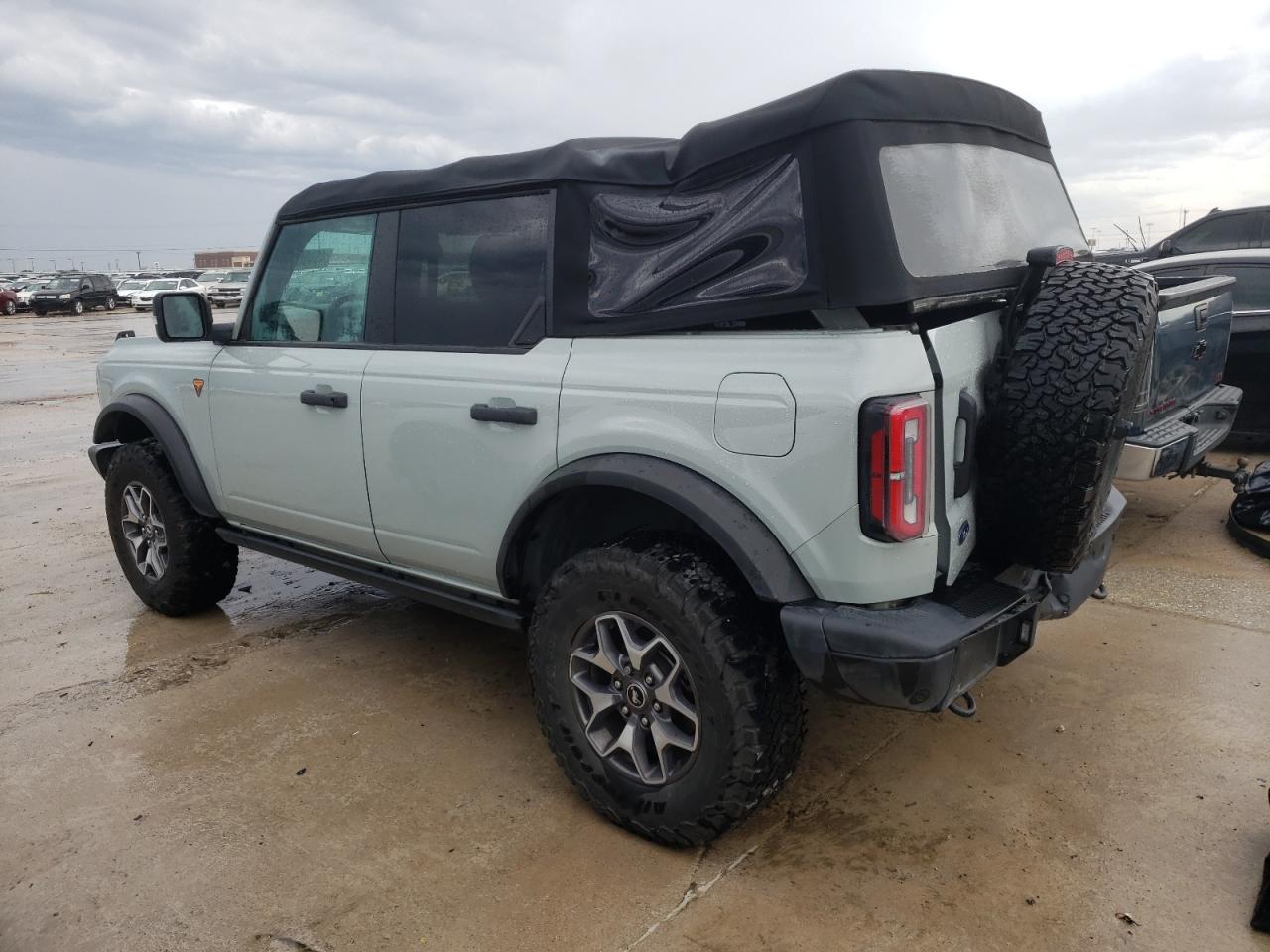 2022 FORD BRONCO BASE VIN:1FMEE5DH4NLB60209