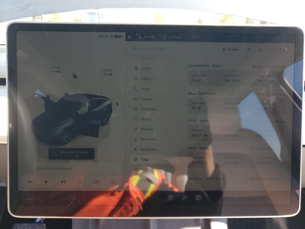2023 TESLA MODEL Y  VIN:7SAYGDEE0PF884157