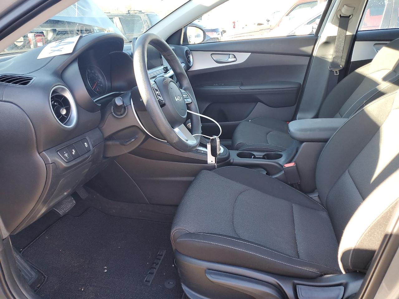 2024 KIA FORTE LX VIN:3KPF24AD9RE809983