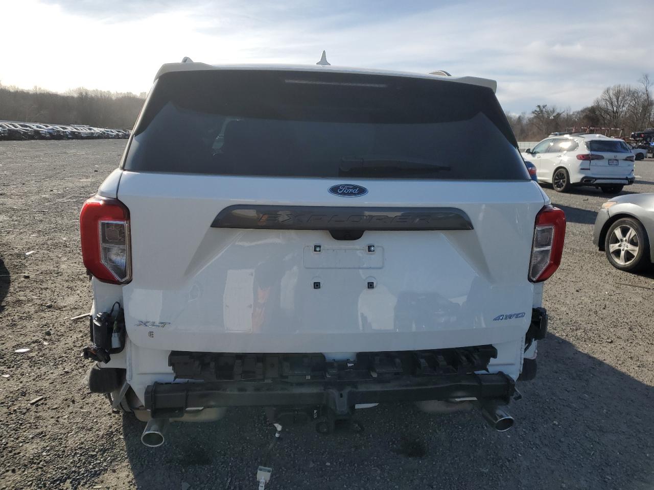 2024 FORD EXPLORER XLT VIN:1FMSK8DH9RGA40787