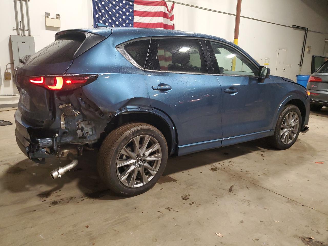 2024 MAZDA CX-5 PREMIUM VIN:JM3KFBDL2R0477234