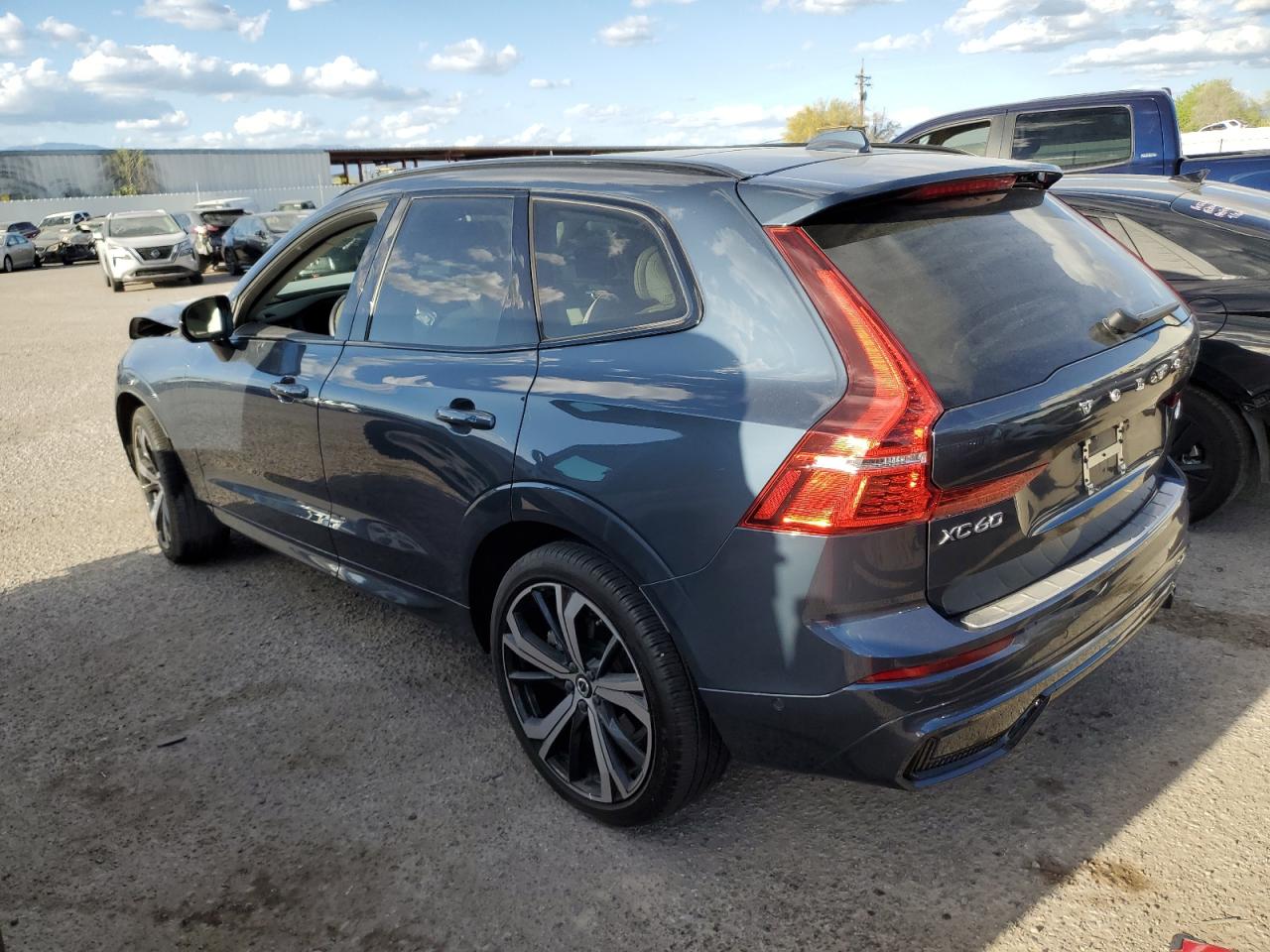 2023 VOLVO XC60 ULTIMATE VIN:YV4062RXXP1279419