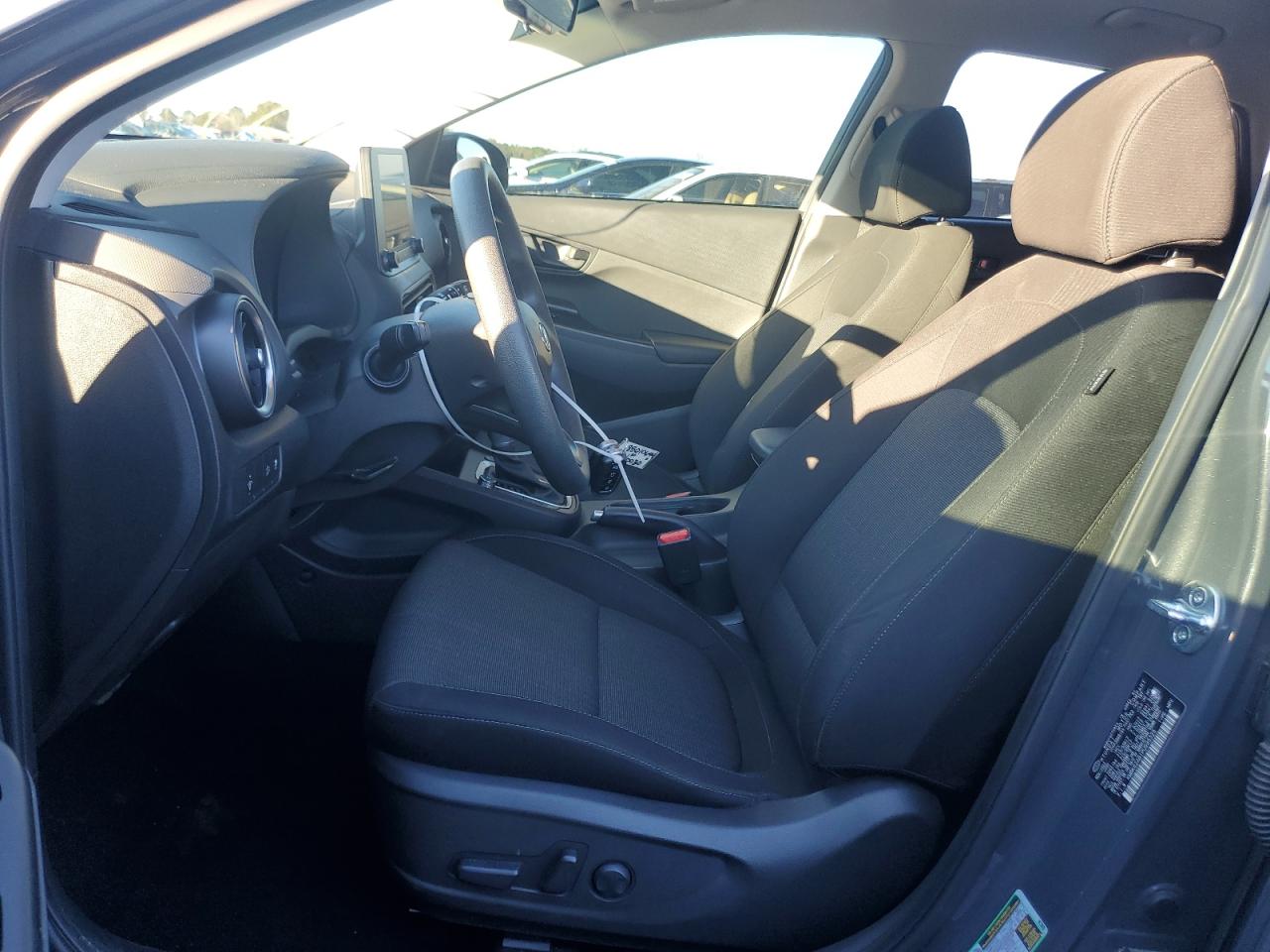 2023 HYUNDAI KONA SEL VIN:KM8K62AB1PU995325