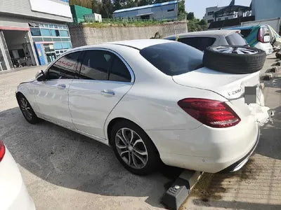 2016 Mercedes-Benz C 200 032KMWDDWF4CB4GF3 VIN:032KMWDDWF4CB4GF3