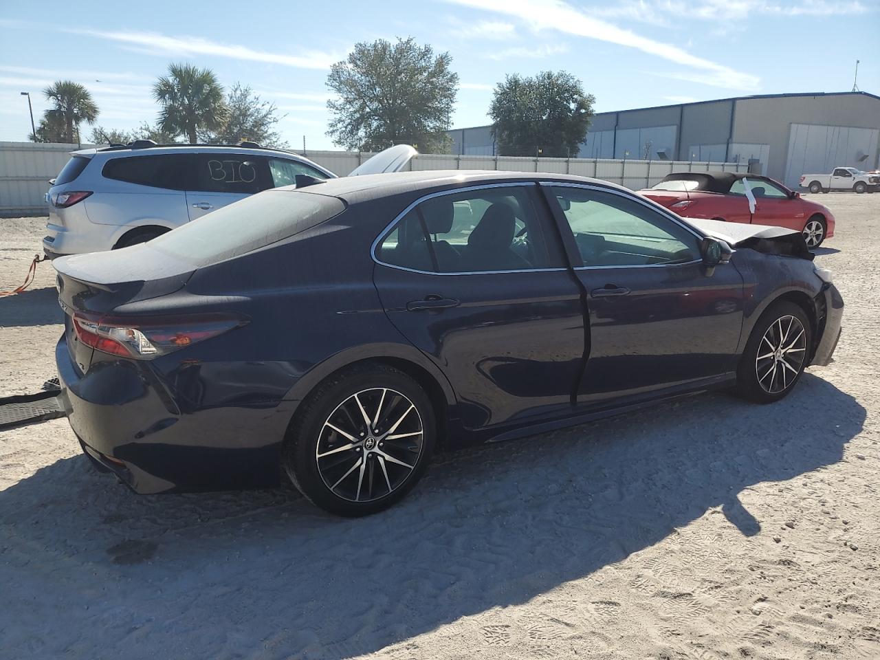 2022 TOYOTA CAMRY SE VIN:4T1T11AK7NU057338