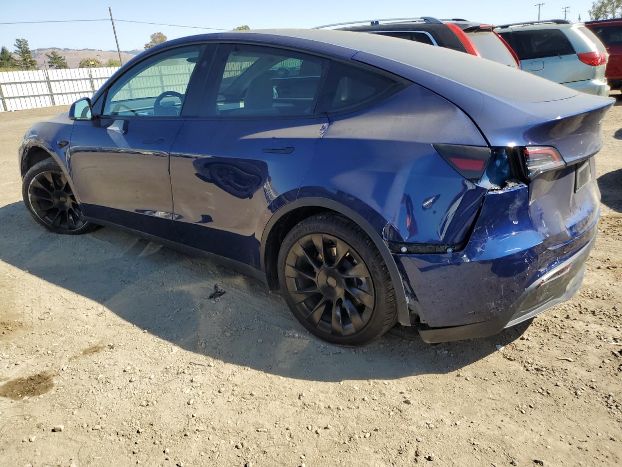 2023 TESLA MODEL Y  VIN:7SAYGAEE8PF870196