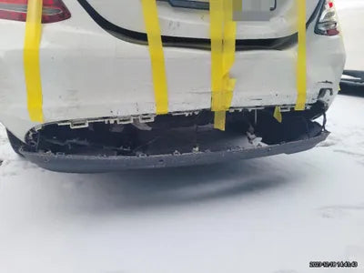 2015 Mercedes-Benz C 200 VIN: