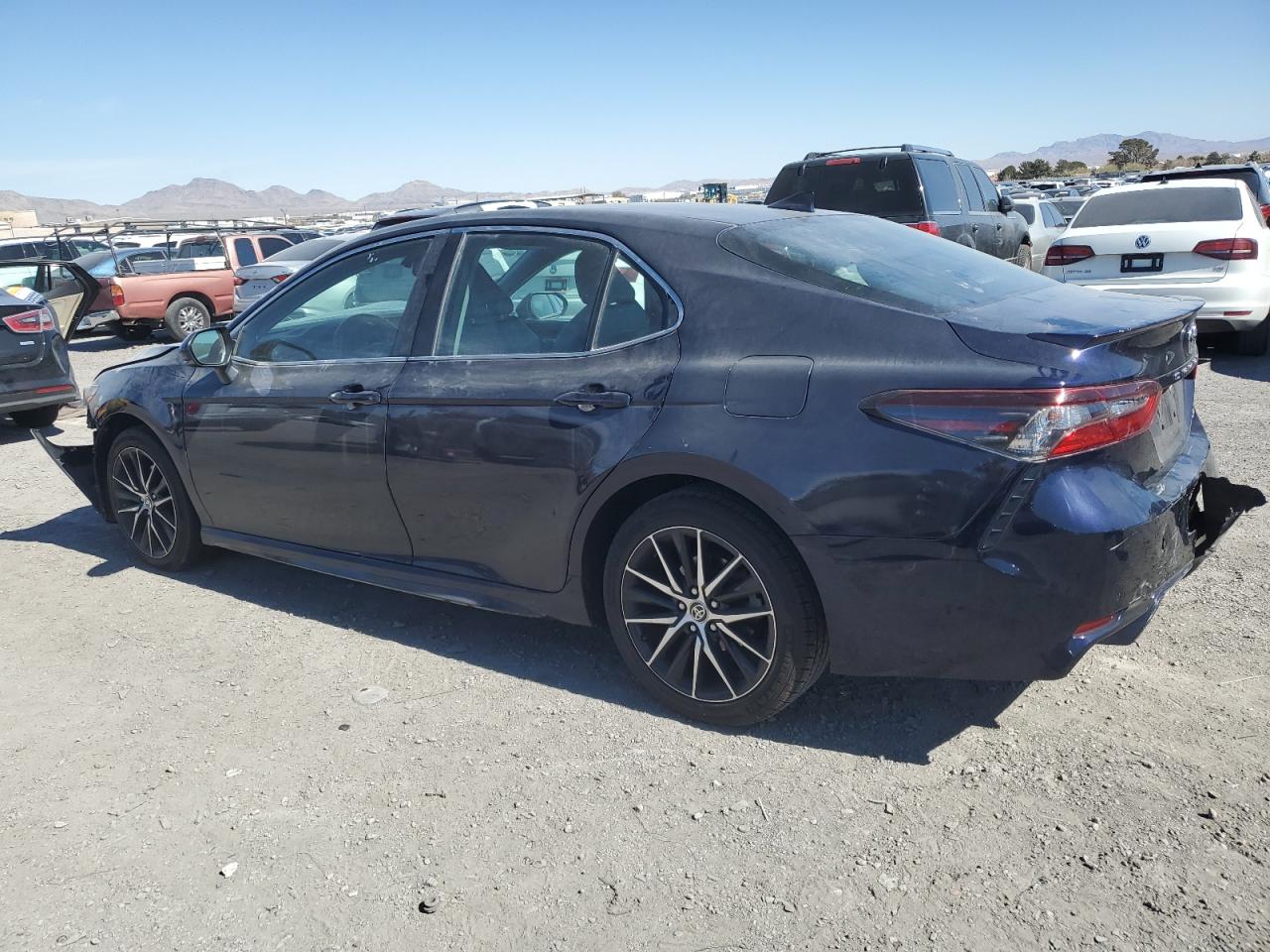 2022 TOYOTA CAMRY SE VIN:4T1T11AK2NU687235