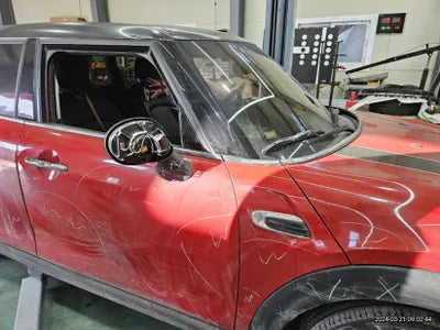 2016 MINI Cooper VIN: